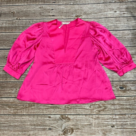 Amanda Uprichard Tops - NWT Amanda Uprichard 100% silk pink balloon sleeve blouse size extra small